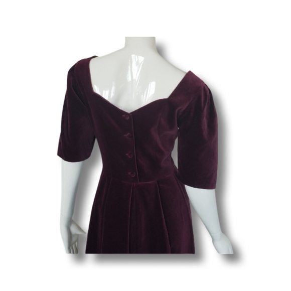 Laura Ashley Velvet Dress - Picture 5 of 5